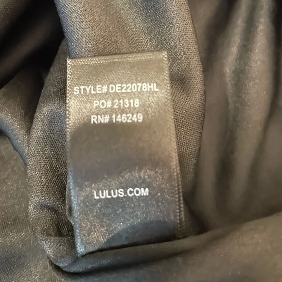 Lulus Over The Swoon Black Off Shoulder Fitted Mini Size Lg - Picture 5 of 5